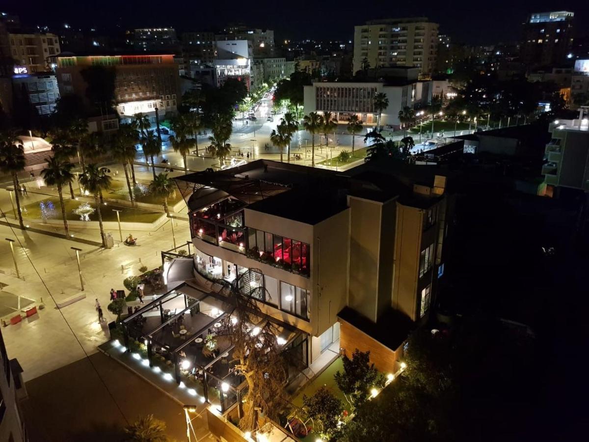 Main Square Apartment Драч Екстериор снимка